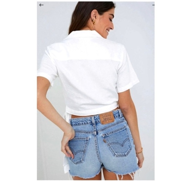 Bella Dahl Short Sleeve Wrap Shirt in White- XS,M,L - Picture 2 of 5